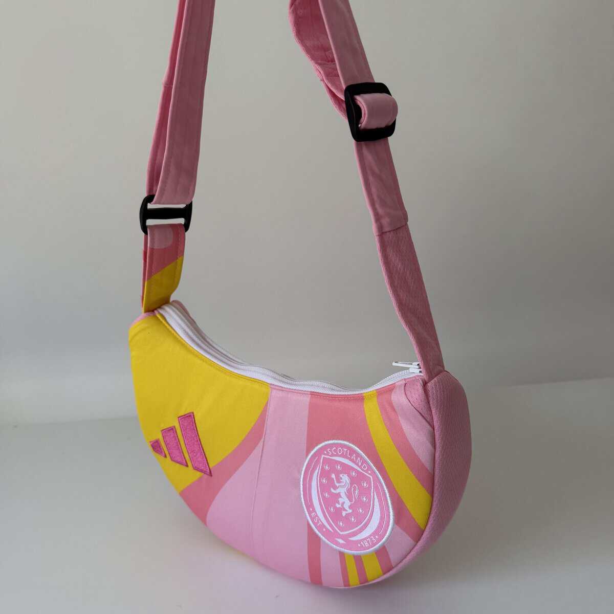 Round Moon bag (Short strap or Adjustable long strap) - Image 3